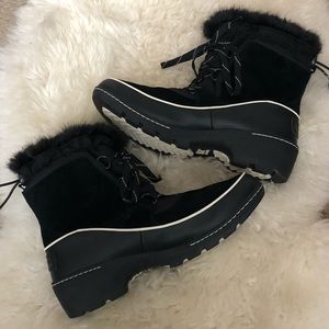 Sorel Black and White Tivoli Snow Boot